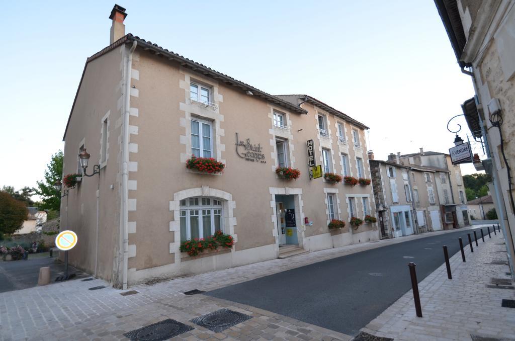 Logis Hotel Le Saint Georges Vivonne Exterior foto